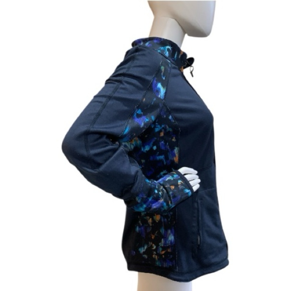 Zella Multicolored Reversible Patterned Jacket - Picture 5 of 16